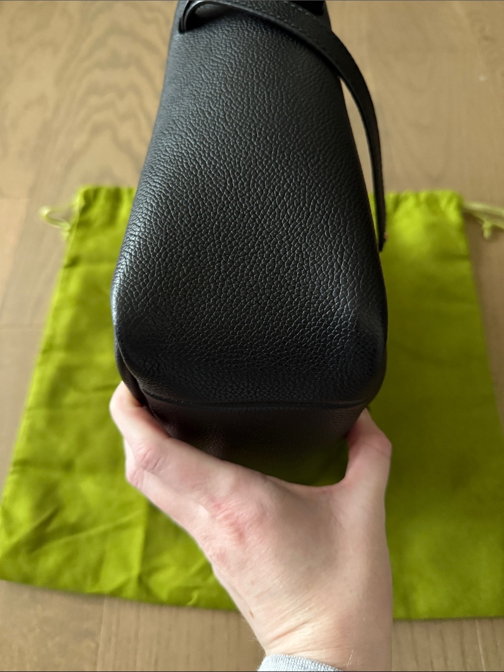 🆕 Tory Burch Romy bucket bag - Picture 8 of 14